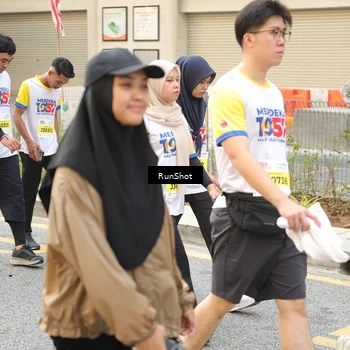 Runner Photo 4687507