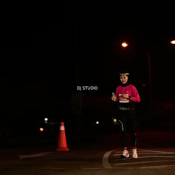 Runner Photo 4687553