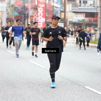 Runner Photo 4687557
