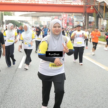 Runner Photo 4687591