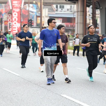 Runner Photo 4687643