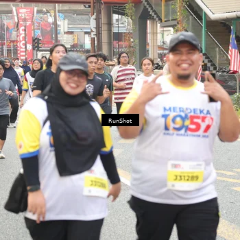 Runner Photo 4687659