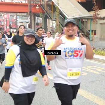 Runner Photo 4687664