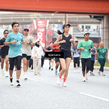 Runner Photo 4687666