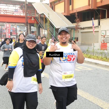 Runner Photo 4687702