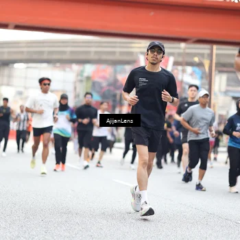 Runner Photo 4687727