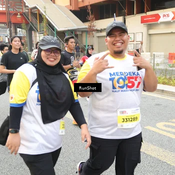 Runner Photo 4687731