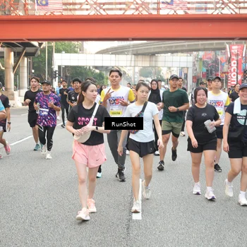 Runner Photo 4687735