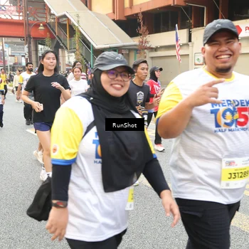Runner Photo 4687760
