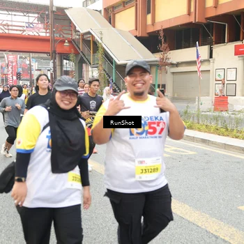 Runner Photo 4687761