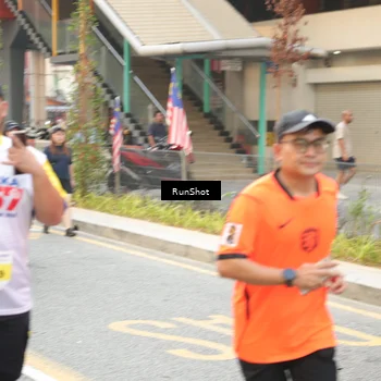 Runner Photo 4687810