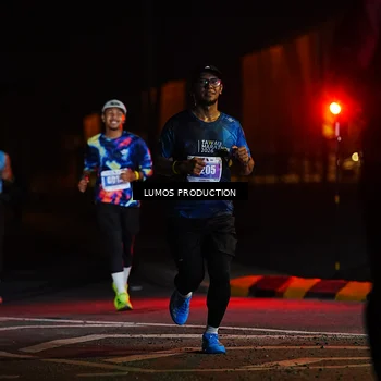 Runner Photo 4687813