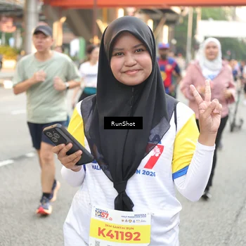 Runner Photo 4687850