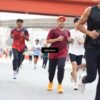 Runner Photo 4687866