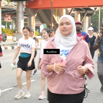 Runner Photo 4687942