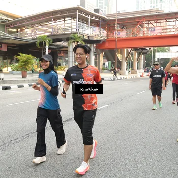 Runner Photo 4687959