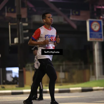 Runner Photo 4687983
