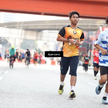 Runner Photo 4687995