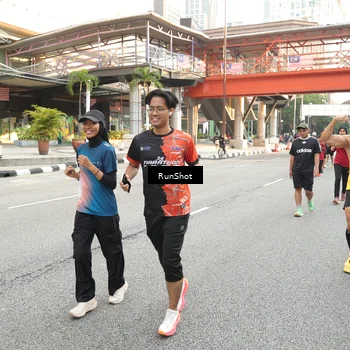 Runner Photo 4687996