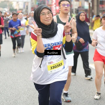 Runner Photo 4687999