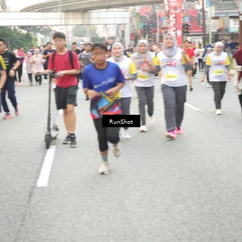 Runner Photo 4688053