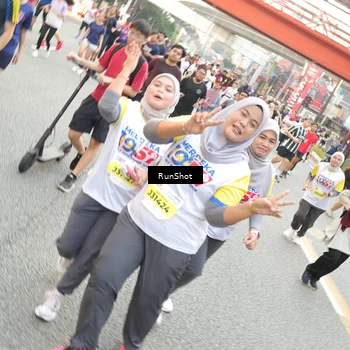 Runner Photo 4688338