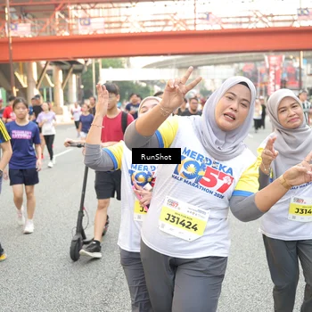 Runner Photo 4688369