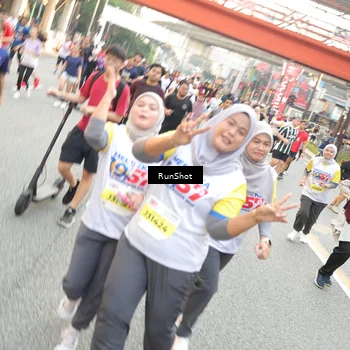 Runner Photo 4688405