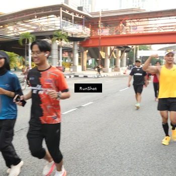 Runner Photo 4688422