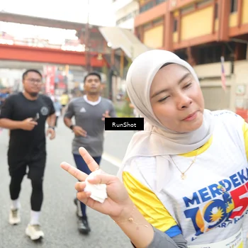 Runner Photo 4688573