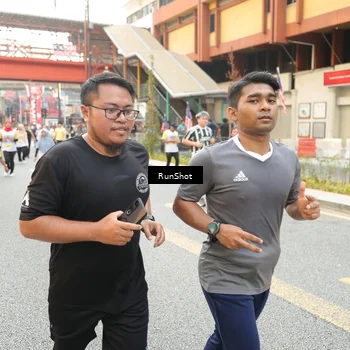 Runner Photo 4688658
