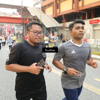 Runner Photo 4688718