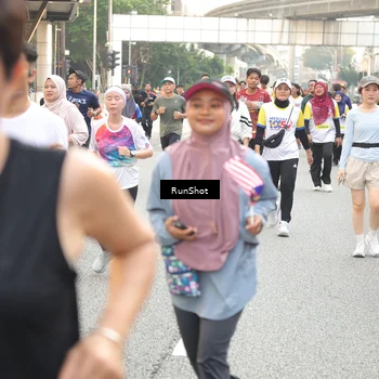 Runner Photo 4688877
