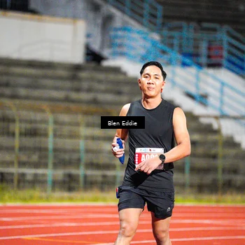 Runner Photo 4689435