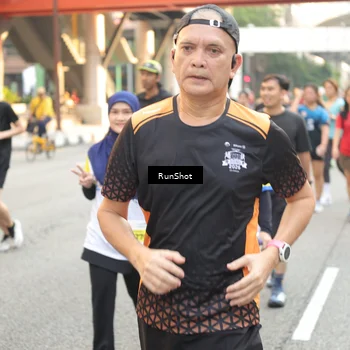 Runner Photo 4689569