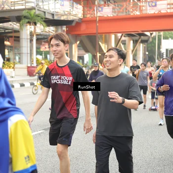 Runner Photo 4689706