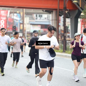 Runner Photo 4689719