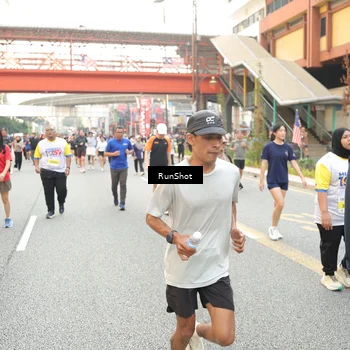 Runner Photo 4689737