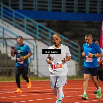 Runner Photo 4689741
