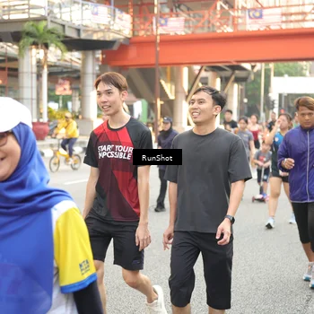 Runner Photo 4689743
