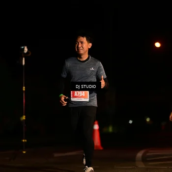 Runner Photo 4690032