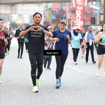 Runner Photo 4690062
