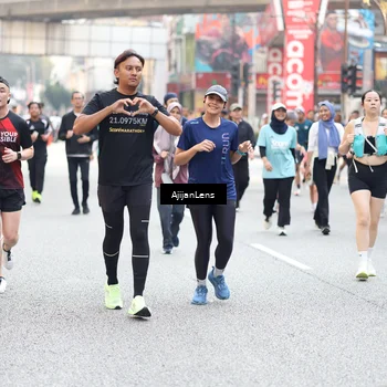 Runner Photo 4690070