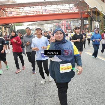 Runner Photo 4690174