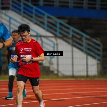 Runner Photo 4690224
