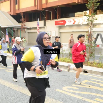 Runner Photo 4690389