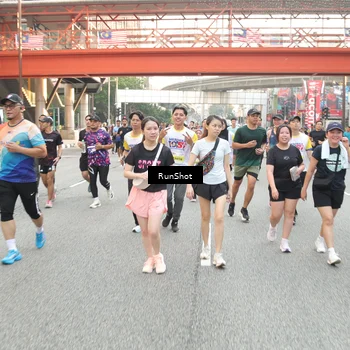 Runner Photo 4690395