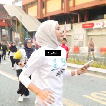 Runner Photo 4690396