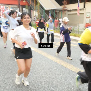 Runner Photo 4690416
