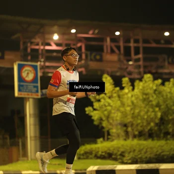 Runner Photo 4690476